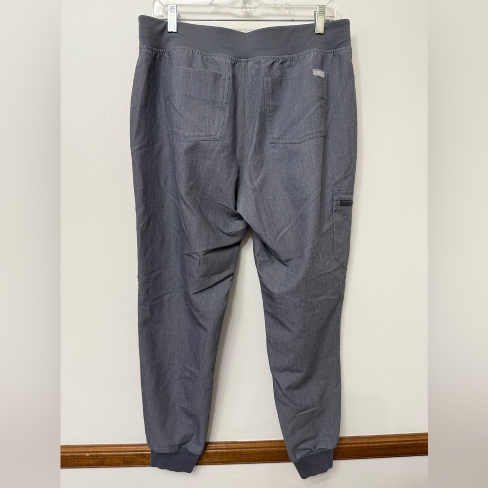 Figs Zamora Jogger Scrub Pants - Picture 7 of 13